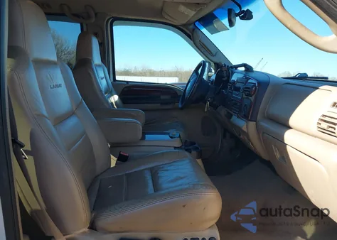 2005 Ford F-250 Lariat/Xl/Xlt from USA, damaged, VIN 1FTSW21P45EC36305